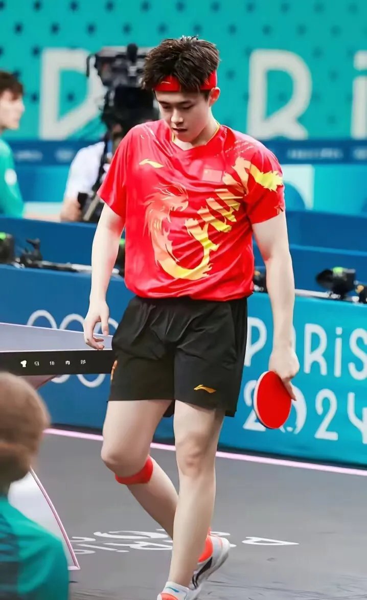 开云体育中国-红牛二队完胜梅赛德斯，汉密尔顿扛起全队的简单介绍