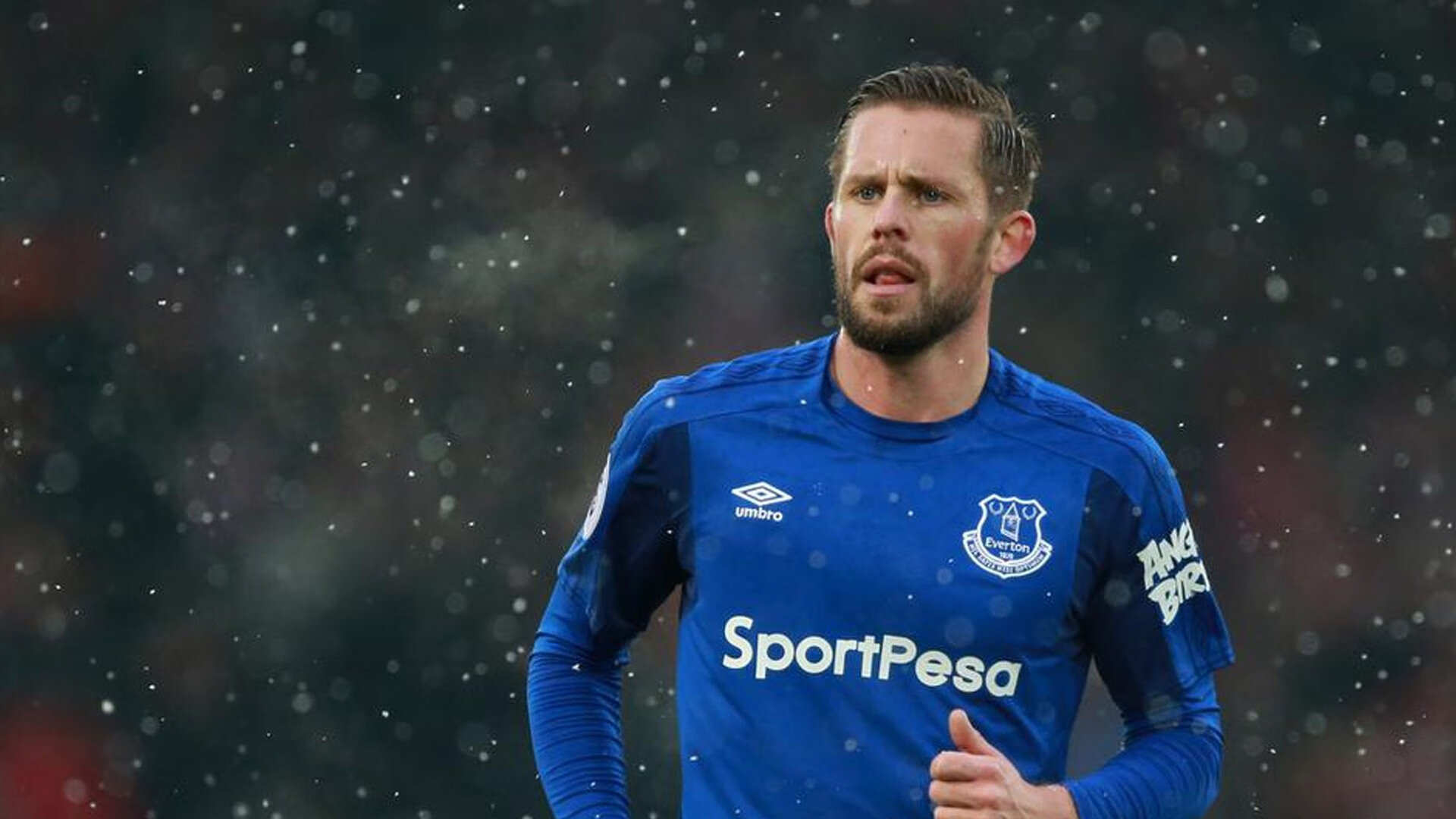 跨界巅峰对决！NBA森林狼血拼CBA深圳队，小贾伦·杰克逊绝命封盖锁定胜局