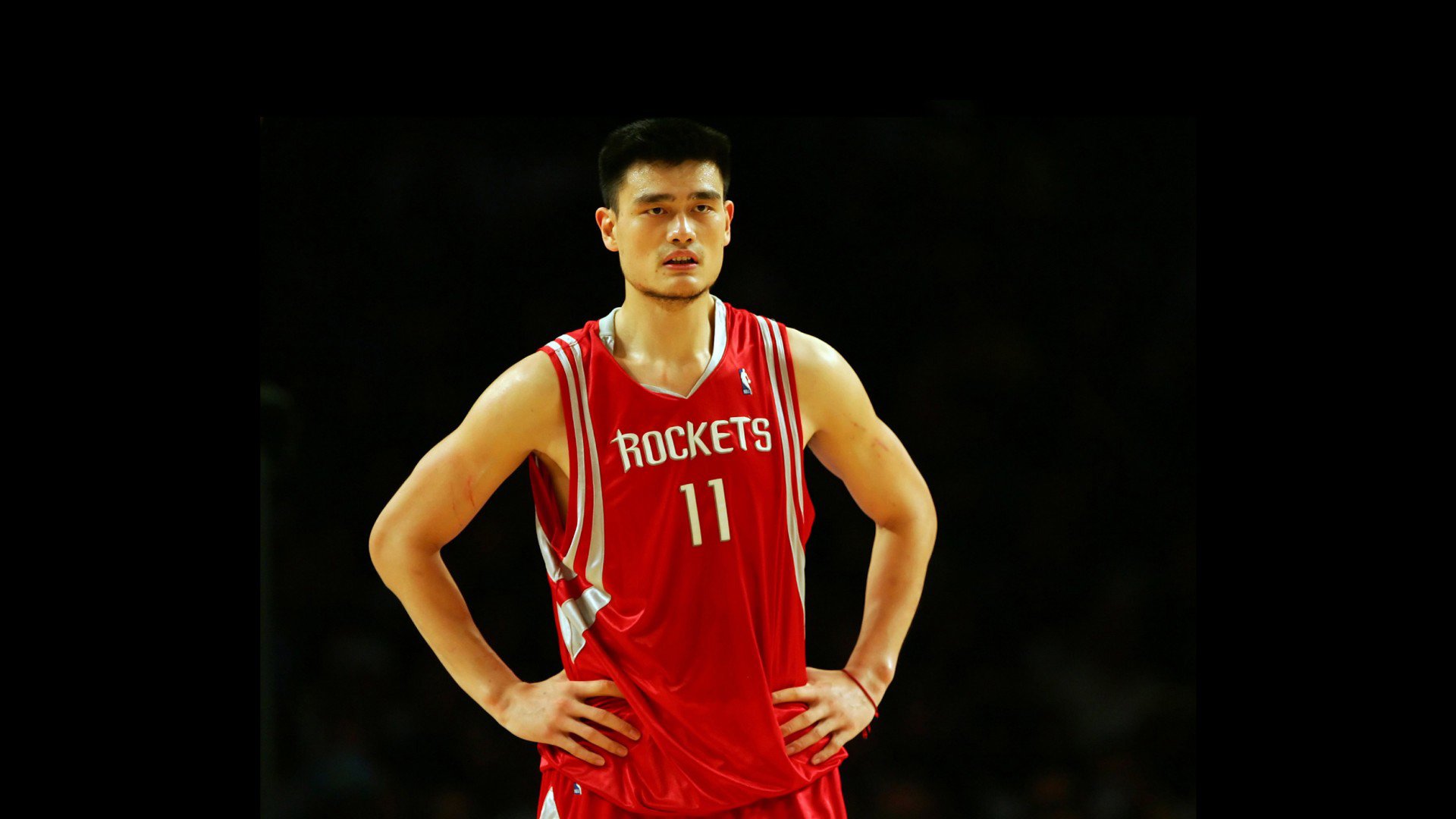 2026世界杯G组激战正酣,阿方索·戴维斯独造三球,厄瓜多尔横扫泰国迎开门红