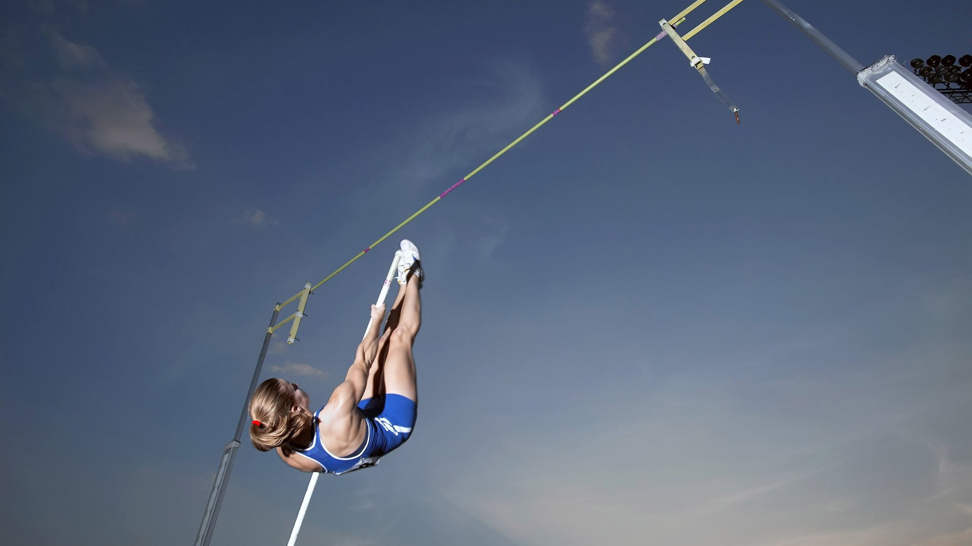 南美猎鹰折翅袋鼠军团!2026世界杯D组冷门之战,厄瓜多尔2-1险胜澳大利亚,吉鲁独造两球,替补奇兵一战封神